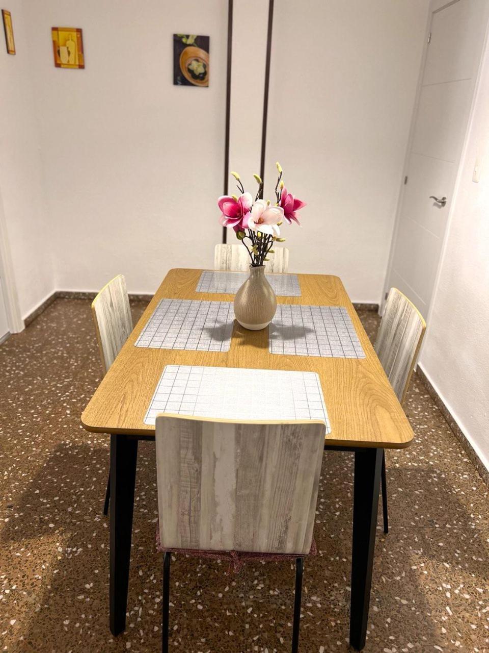 Comfortable Apartment With Wi-Fi Alicante Eksteriør bilde